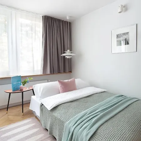 Rent Like Vars & Sava Warsaw